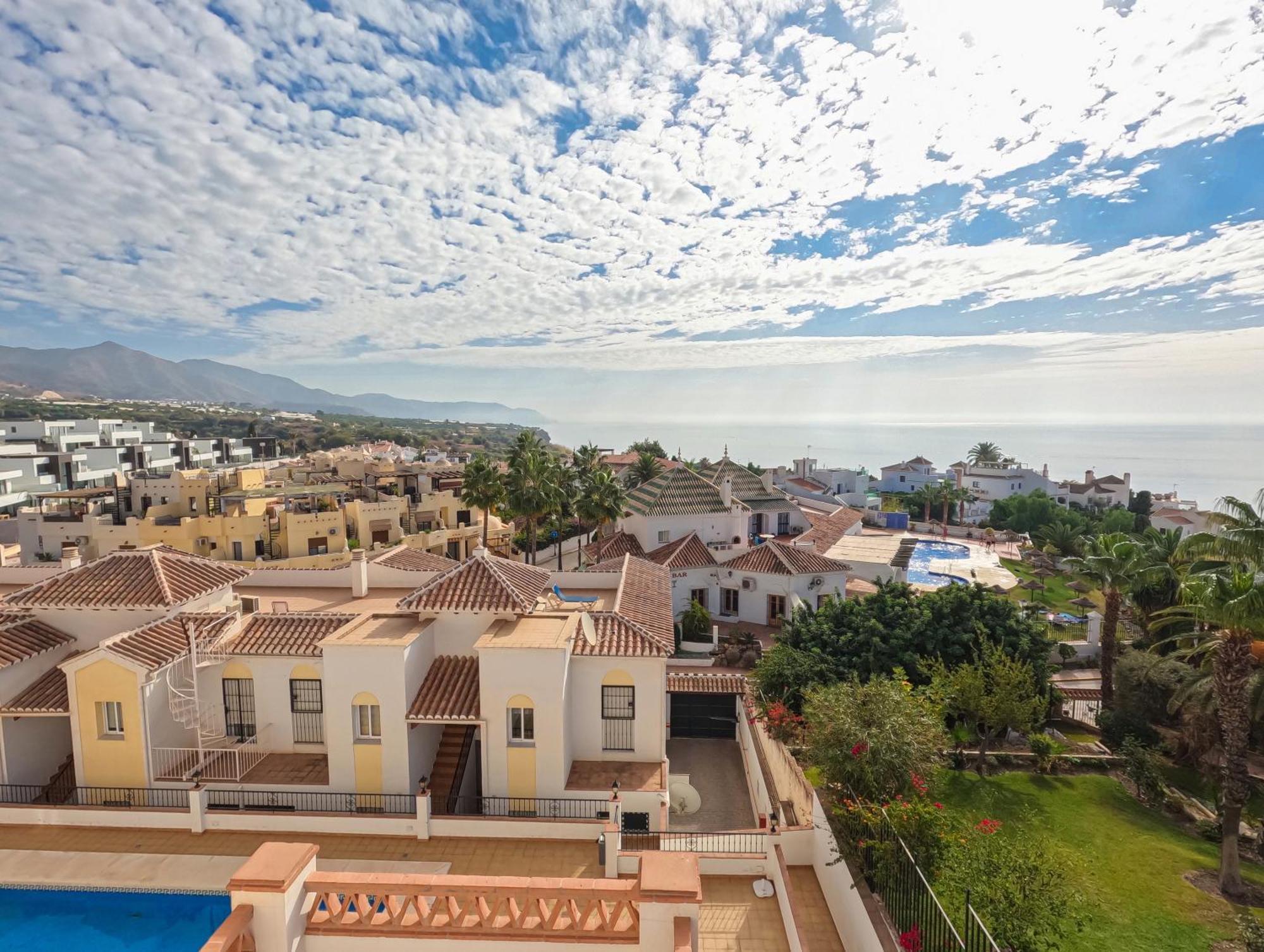 Apartamentos Chimenea Nerja Exterior foto