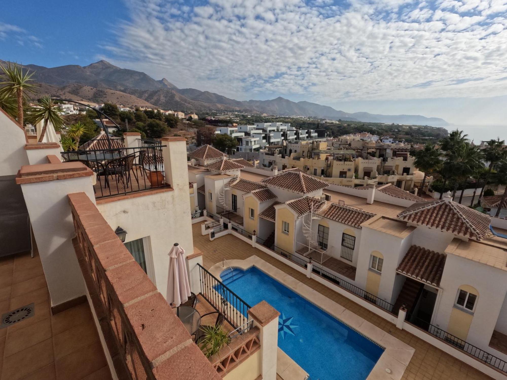 Apartamentos Chimenea Nerja Exterior foto